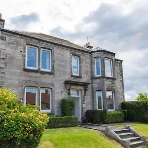 Apartment Immanuel House - Modern Luxury Victorian 1872 - Free Parking & Superfast Fibre Optic Wifi, Edinburgh