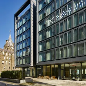 4* Szálloda By Marriott